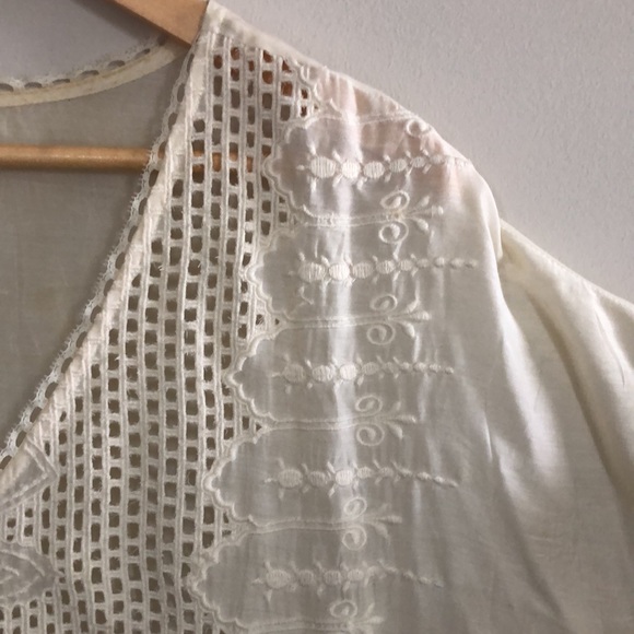 Embroidered Modal/Silk top - Picture 3 of 6